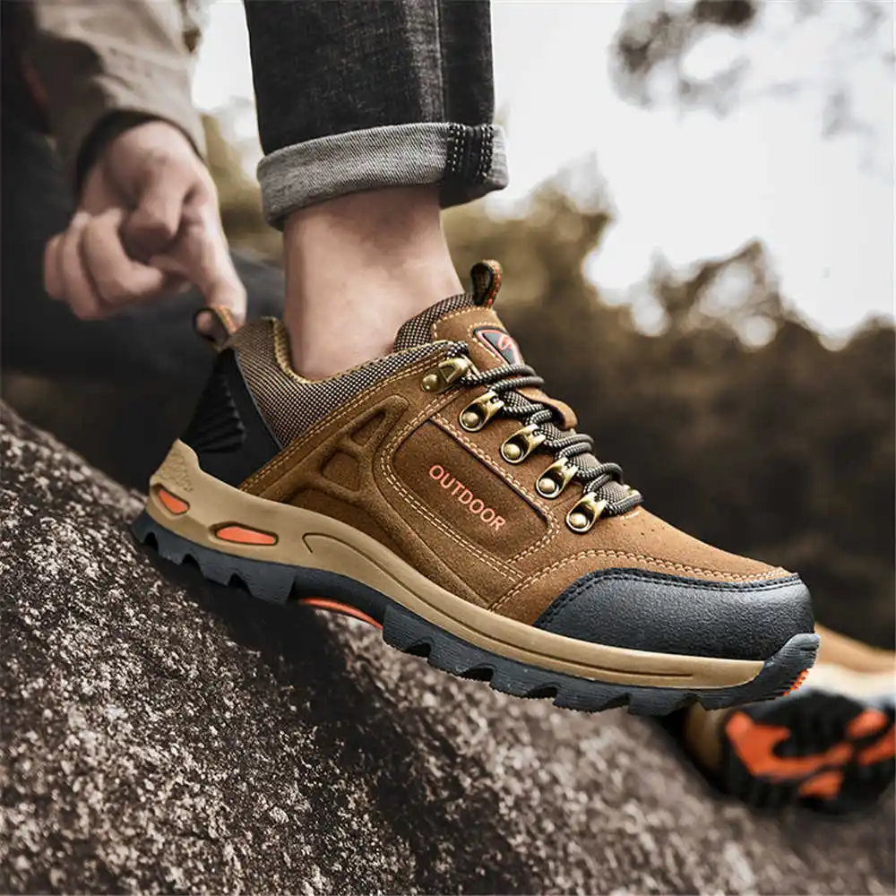 Non-slip Lace Up Hiking Tennis - огляд і ціна Young Men'S Grooming Kit