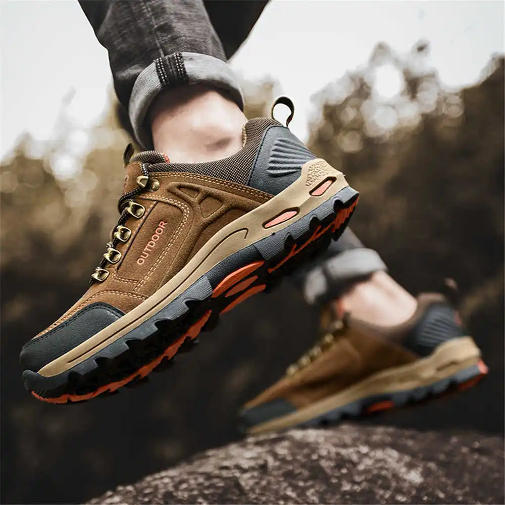 Non-slip Lace Up Hiking Tennis - огляд і ціна Young Men'S Grooming Kit