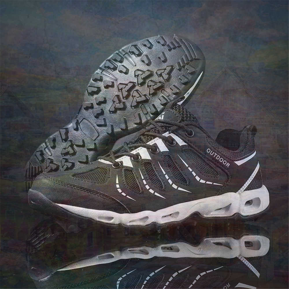 Sumer Round Tip Silver Sneaker - огляд і ціна Young Men'S Grooming Kit