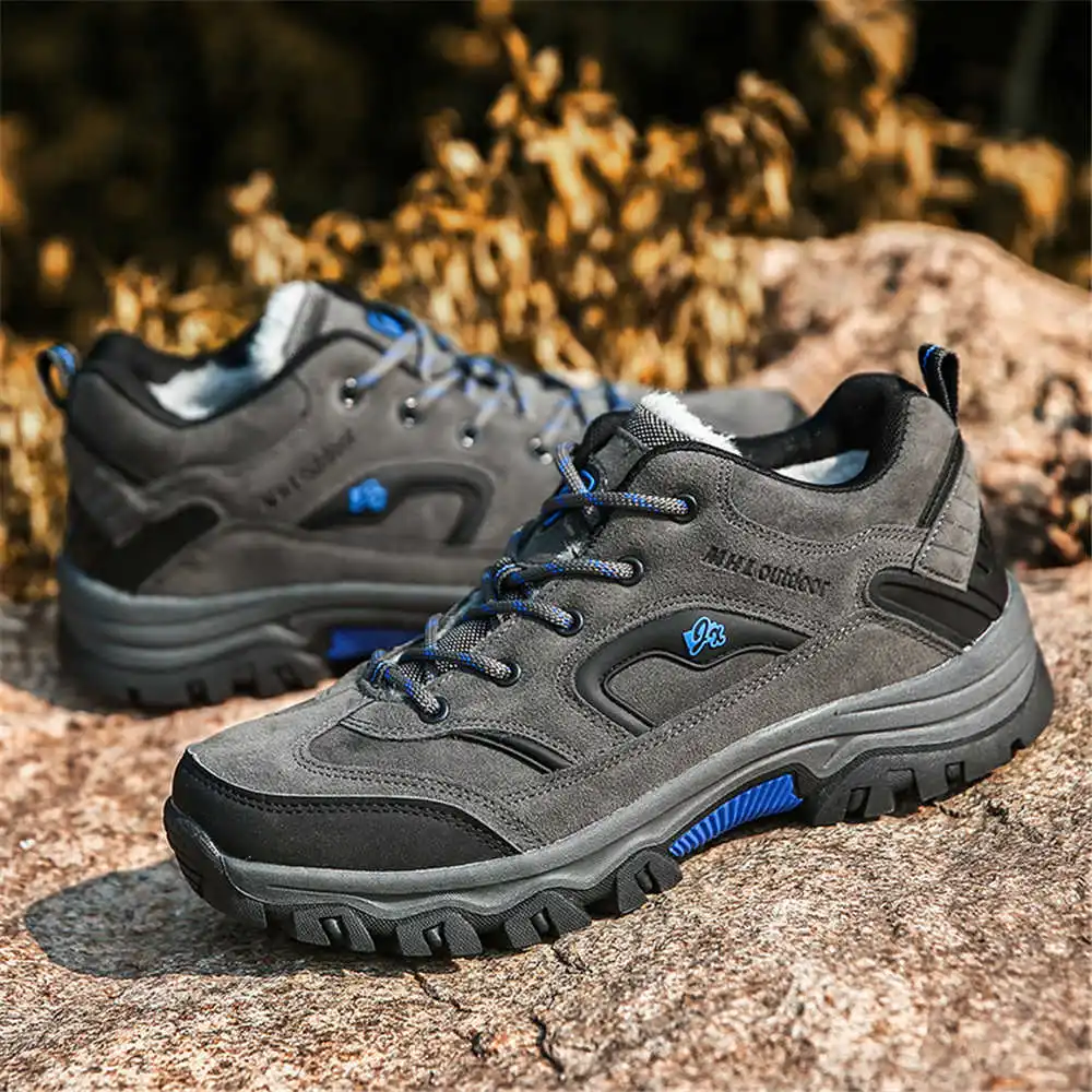 Camp Cotton Hiking Shoes For M - огляд і ціна Young Men'S Grooming Kit